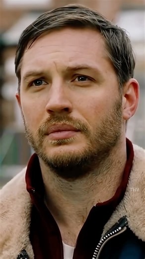 Tom Hardy Variations on Instagram: "A film ending that gets me every time: The Drop (2014) 🤍 The final moments are a quiet triumph of acting from Tom Hardy. Stripped of dialogue and overt gesture, the scene distills emotion to its purest form: a man standing still, waiting to learn whether he will be allowed to belong. • Tom conveys an entire inner life through near immobility. Bob has asked Nadia if he should leave, but the question carries everything—can she accept his past, the violence she