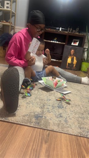 @Send a Cake Ready to surprise with magic? Watch butterflies flutter to life in 3 seconds! This explosive gift box isn't just a container, it's an experience. Open the fancy coffin to reveal delicate artificial flowers surrounding a miniature cake, with dozens of paper butterflies spiraling upward like a celebration in motion. Perfect for birthdays, anniversaries, or 'just because' moments. Tap the cart now to gift unforgettable joy that comes without batteries or hassle! #SendACake #ValentinesD