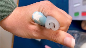 How to Insert a Menstrual Cup for Beginners - Period Nirvana