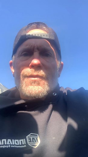 2019 Impreza Sport rear brake pad replacement. Dixie Chopper finishing up. 99 Superduty shifter linkage rebuild. | Dustin Ogden