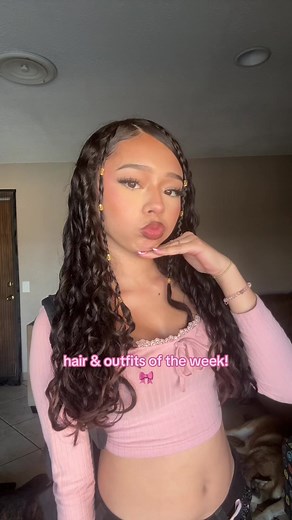 Back to School Outfits and Hair Ideas