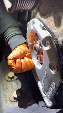 Front crank seal Freightliner Cascadia 2020