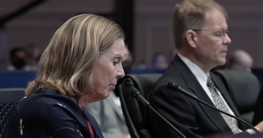 Longtime Scripps Spelling Bee officials keep the buzz going for spellers