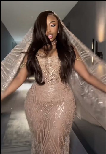 MS REEZY UP IN THE GRAMMYS FUNCTION YESTERDAYYYYY | Dare I say best dressed 👏👏 | @courtreezy | #courtreezy #courtney #grammys #redcarpet #award