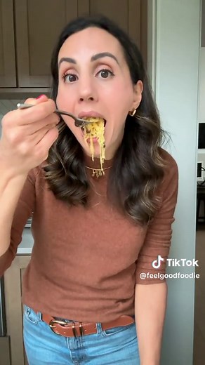Baked Feta Pasta, but make it low carb! I love this spin by @GrilledCheeseSocial - it’s so easy to put together in 5 minutes, perfect for a single serve meal and so good! ​​INGREDIENTS 1 spaghetti squash split in half and seeds removed 1 (8-ounce) block feta cheese 1 cup cherry tomatoes, halved 2 cloves garlic, minced Salt and pepper, to taste 4 tablespoons olive oil 1 handful basil, chopped
