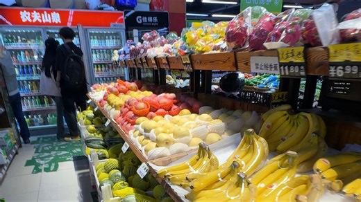 774K views · 737 reactions | Rachel visits a local grocery store in...