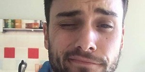 Jack Falahee Tweets Us Through a Gay Love Scene