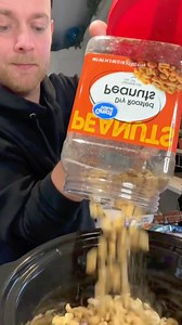 84K views · 1.6K reactions | Easy Crockpot Candy Recipe  #easyrecipes #crockpot #candy #sweet #fyp #homemadecandy #chocolatetreats #holidayrecipes #dessert #yum This Crockpot Candy is so simple and delicious — perfect for any occasion!  #easyrecipes | The Kitchen Tool Life | Facebook