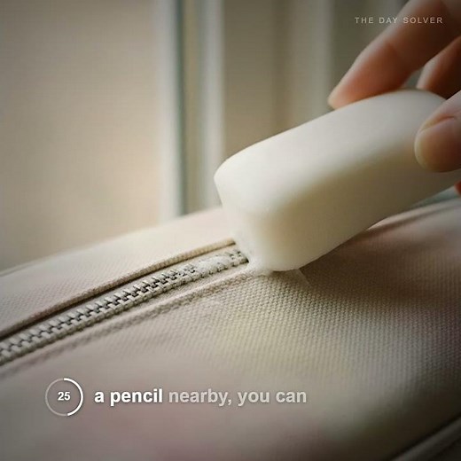 Stuck Zipper Fix: The Secret to Repairing It Fast!#lifehacks