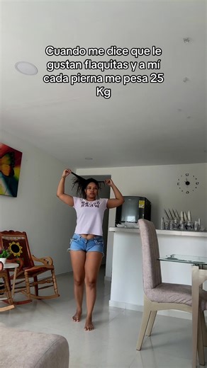 Videos de Yuli 🫦 (@yulimarmontenegro) con “sonido original - Picos💯💥💥”