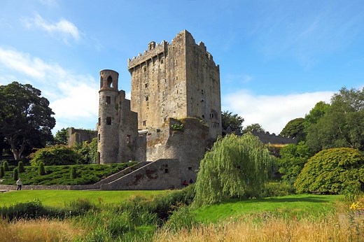 A Deep Dive Into Your Free Blarney Castle Visitors Guide