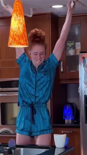 Legs don't work? No Problem: Watch How She Gets Around the House