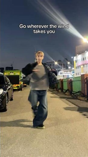 The wind took DK to SK 🩷🩵