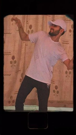 when u randomly start dancing 🕺 #younginfluencers #bestyoutuber #newyoutuber #shorts