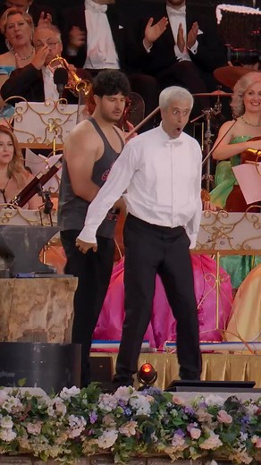 Beautiful arias, emotional songs, festive music… and of course plenty of fun! 🔨😄🎶 Feuerfest Polka is one of the many unforgettable moments on André Rieu’s new DVD Waltz The Night Away! Pre-order yours now at: www.andrerieu.com/waltz-the-night-away - Link in bio!