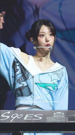 260103 QWER HINA 히나 @QWER 1ST WORLD TOUR [ROCKATION]in MACAU - 내 이름 맑음 직캠 #QWER #히나 #냥뇽녕냥 #장나영 #HINA