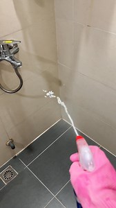 733K views · 764 reactions | Loại nhà tắm cũng có bọt tuyết luôn rồi bác chị ạ #haicutoi #VIM #VIMBotTuyetSieuManh #HoptaccungUnilever | Vim Việt Nam | Facebook