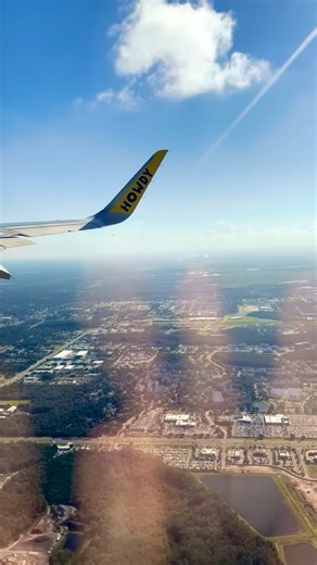 187 reactions | Spirit saying “HOWDY” 鸞 MCO ✈ MCI Spirit Airlines | Airbus A321 (#N683NK) 7 years old #OrlandoJets #SpiritAirlines #AirbusA321 #fblifestyle #avgeek #planespotting #takeoff #aviationphotography #mco #airbus #a321 | OrlandoJets | Facebook