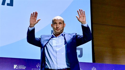 Bennett pledges security focus and cost of living cuts in comeback bid campaign