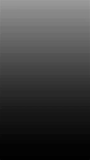 Garis besar kejadiannya: Rumah milik Kakek Wawan di Surabaya digembok secara sepihak. Yang bikin heboh, rumah tersebut diduga dipakai sebagai dapur MBG (Makan Bergizi Gratis). Keluarga kaget karena merasa tidak pernah memberi izin, tapi tiba-tiba rumah sudah dikuasai dan dipakai aktivitas dapur. Video dan curhatan keluarga viral karena menyentuh isu hak warga kecil vs program besar pemerintah. Kenapa publik marah & simpati? Pemilik rumah lansia Ada kesan “dipaksa” dan tidak manusiawi Program MBG