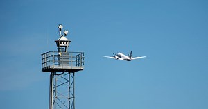 Now arriving: airport control towers with no humans inside