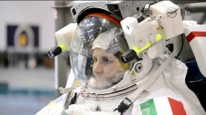 [ISS] Expedition 42 Crew Training B-Roll