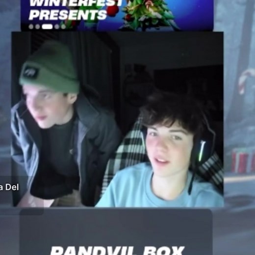 we finally get Connor on a love stream #bradynoon #connornoon #noontwins #tmnt #fyp #wyattwalker #bradynoonedit