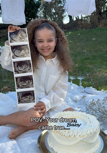 Aliyah's Xmas Wish Baby Blanket | Big Sister Gift Idea