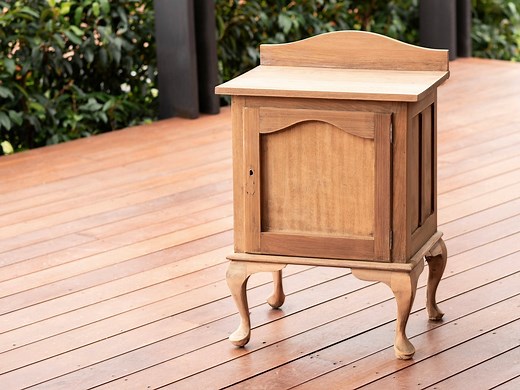 How To Remove Paint From Wood - Bunnings Australia