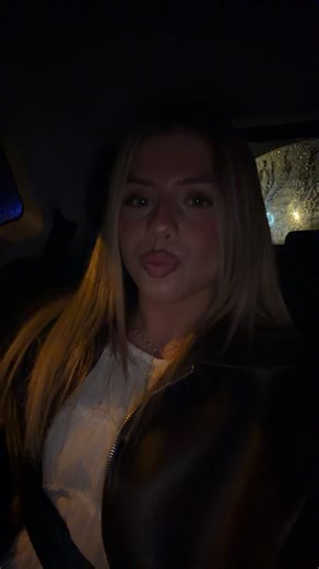 Léna ✞ on Instagram