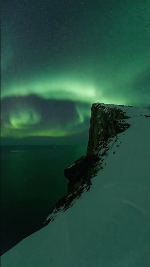 Aurores boréales : un spectacle venu de l’espace ✨
