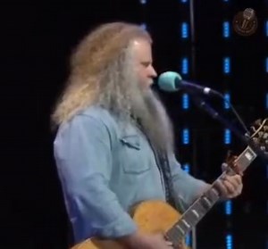 341K views · 7.7K reactions | This song makes my eyes water! It is the most truthful song in this world. If you have ever been there, you will know what I mean. Part 2 | Honest-To-Goodness Country | Facebook