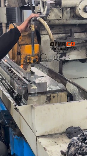 Oivaco press brake tools: Power up your workflow! Compatible with stainless steel, aluminum, and more, they deliver consistent results. Our freight forwarder ensures seamless delivery to the UK & beyond ✨ #MetalWorking #CNCMachining #SheetMetal #ToolsofTrade | Mia Press Brake Tooling | Facebook