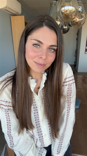 Pauline Sage-Femme ✨ on Instagram: "Le retour de couche, c’est le retour des règles après la grossesse. Il peut arriver entre 6 semaines et plusieurs mois après l’accouchement, notamment en fonction de l’allaitement. 🍼 Sans allaitement : souvent vers 6 semaines post-partum 🤱 Avec allaitement : il peut être retardé de plusieurs mois ⚠️ À savoir : il y a une ovulation environ 2 semaines avant le retour de couche, parfois dès le 21ᵉ jour après l’accouchement. ➡️ Tu peux donc tomber enceinte avant