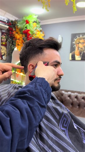 Discover Top Barbers in Istanbul: HÜSEYİN KADİR