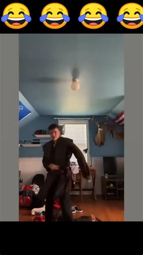 try not to😅 #fail #funny #shorts #memes