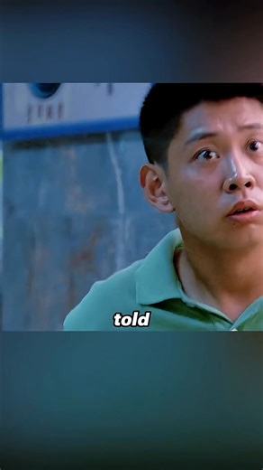 243K views · 2.8K reactions | The man encountered fake policemen while transporting blue-and-white porcelain. #movie #futurelink #fakepolicemen #Encounter | Beautiful Butterfly | Facebook