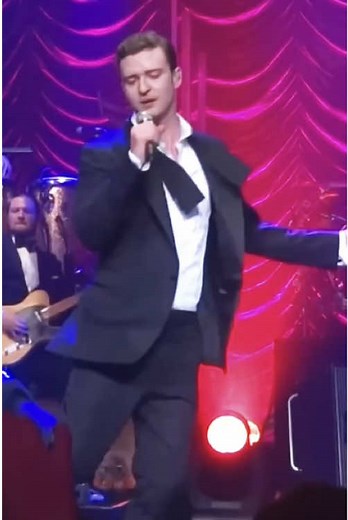 Justin Timberlake's Iconic 20/20 Experience Hairstyle