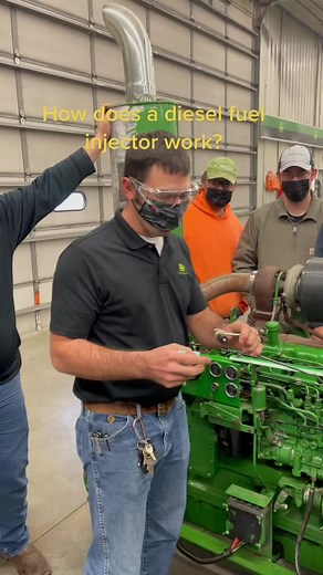 Understanding Diesel Fuel Injectors in John Deere Tech