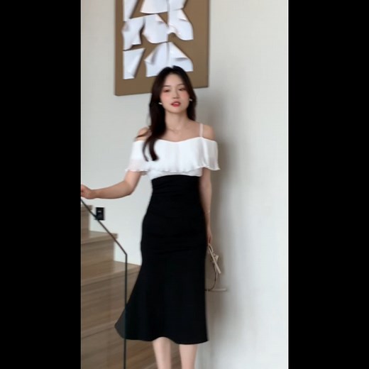 5.4K views | Shoulder-baring grace with a flirty ruffle twist. #OOTD14617 | OOTD Malaysia | Facebook