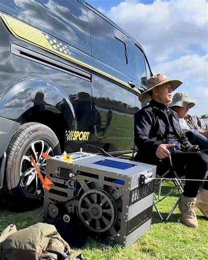 3.8K views | From Ground to Cloud The Art of Powered Paragliding #ParamotorTowing #AdventureFlight #SmartFlyingTech #AerialSports #FlyingMadeFun | Deep Dive News | Facebook