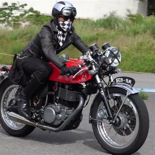 日本人ライダーが乗る極上のSR500カフェレーサーカスタム #shorts