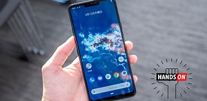 LGがつくった｢素のAndroidスマホ｣内も、外も、素敵：Android One X5 ハンズオン