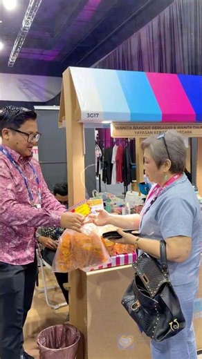 Sekitar program WE2025: Future in Motion – Women in Trade · Investment · Leadership di MITEC.