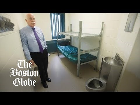 Aaron Hernandez's Life in Jail