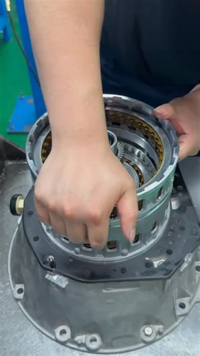 MRFAST | Mercedes Benz 7-speed gearbox disassembly and gearbox assembly part2#benz #gearbox #transmission #fyp #fy #fypシ | Instagram