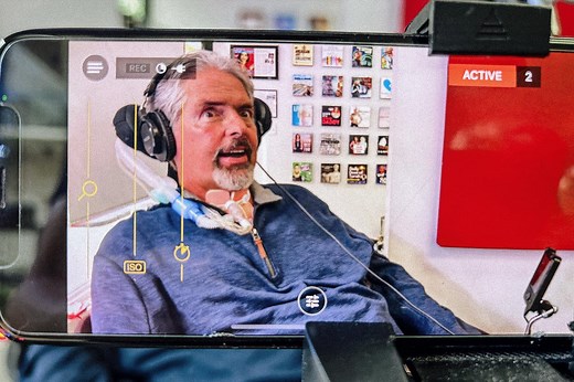 Former NFL ‘Superman’ Tim Green lost his voice to ALS; AI and his podcast gave it back