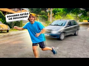FUI PERSEGUIDO POR UM CARRO ESTRANHO NO MEIO DA RUA