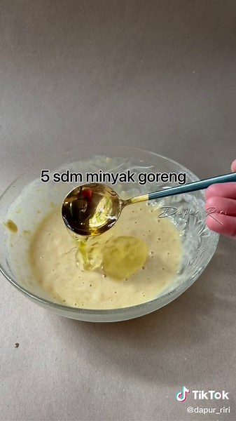 Bolu kukus pisang @hayylifeofficialshop sedok set aesthetic