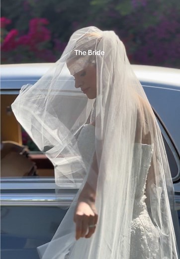 Charming Wedding Color Inspirations for Brides